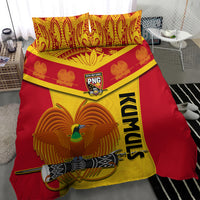 Rugby bedding set with red and yellow duvet, eagle emblem, and 'KUMULS' vertical lettering