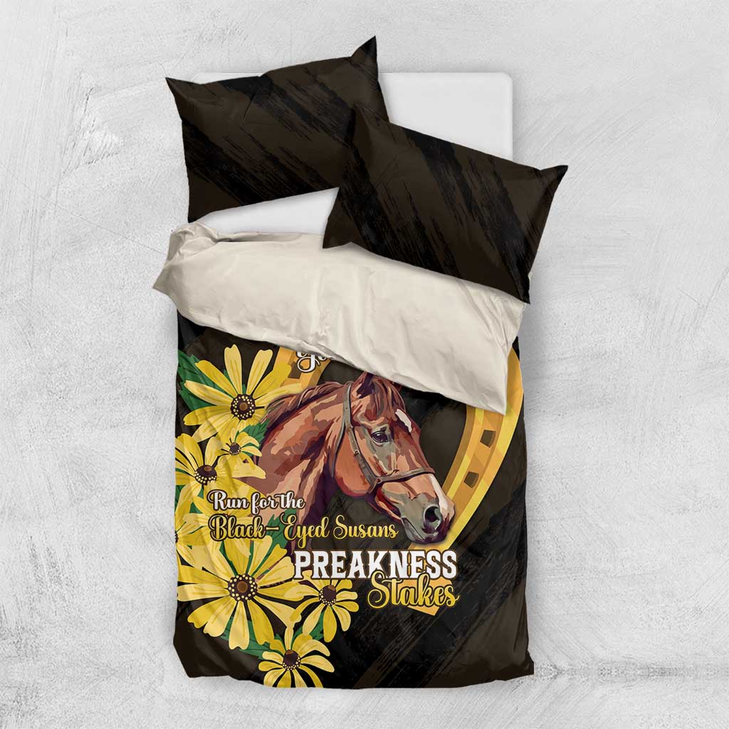 Personalized black duvet with yellow horse and daisy print, 2 black pillows