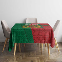 Morocco tablecloth with green center and red side panel, geometric star design