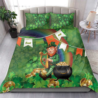 Green shamrock bedding set with leprechaun holding an Irish harp and cauldron, two pillows