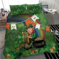 Green St Patrick's Day bedding set featuring leprechaun with harp and shamrock pattern, duvet and pillows