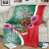Personalized Mexico independence blanket, green and red with Aztec symbols, eagle, Septiembre