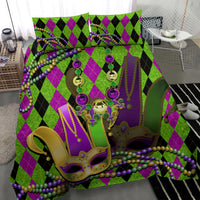 Jester mask themed bedding set with green, purple, and gold beads across diamond quilt design
