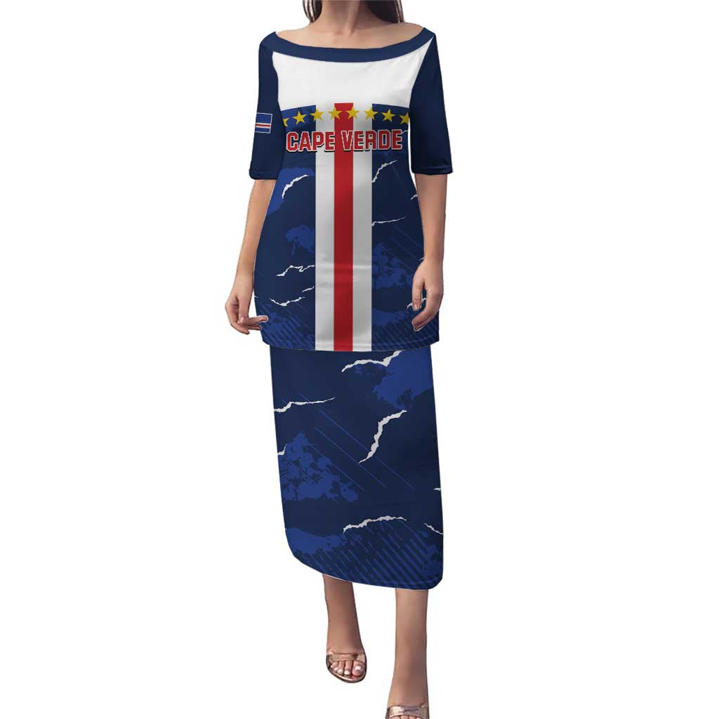 Cape Verde football pulletasi long dress in navy blue with red-white center stripe