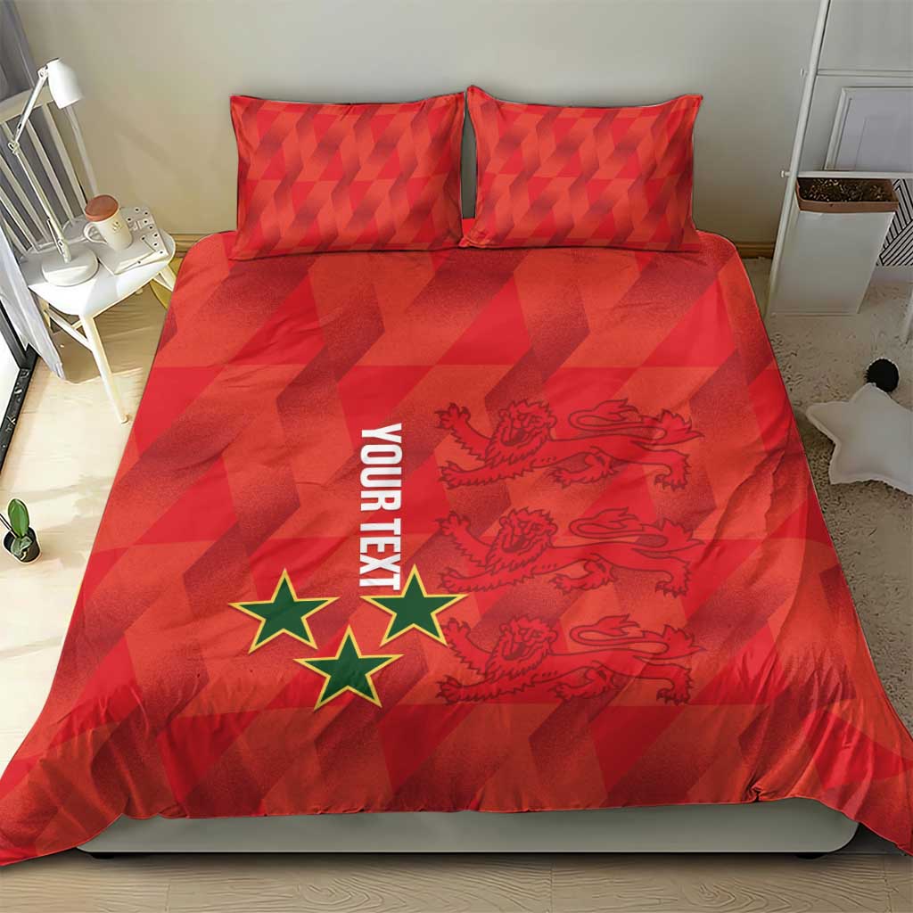 Red bedding set with two pillow shams and duvet, geometric pattern, Your Text, crest and stars