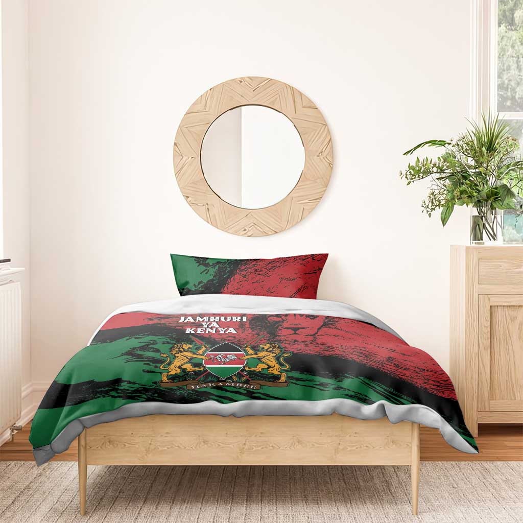 Red, green and black comforter with coat of arms shield graphic and matching pillowcases.