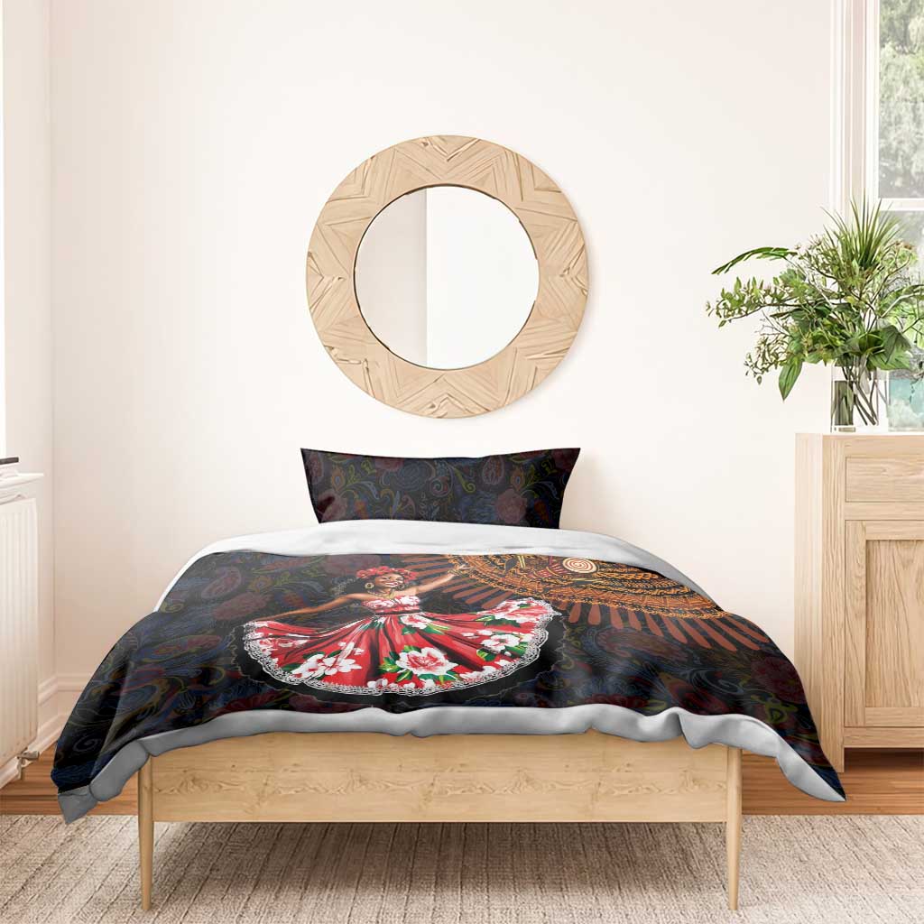 Dark paisley bedding set with red and green floral traditional dancer motif on duvet