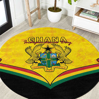 Round Ghana independence day carpet with yellow crest, kente-style border, and black edge