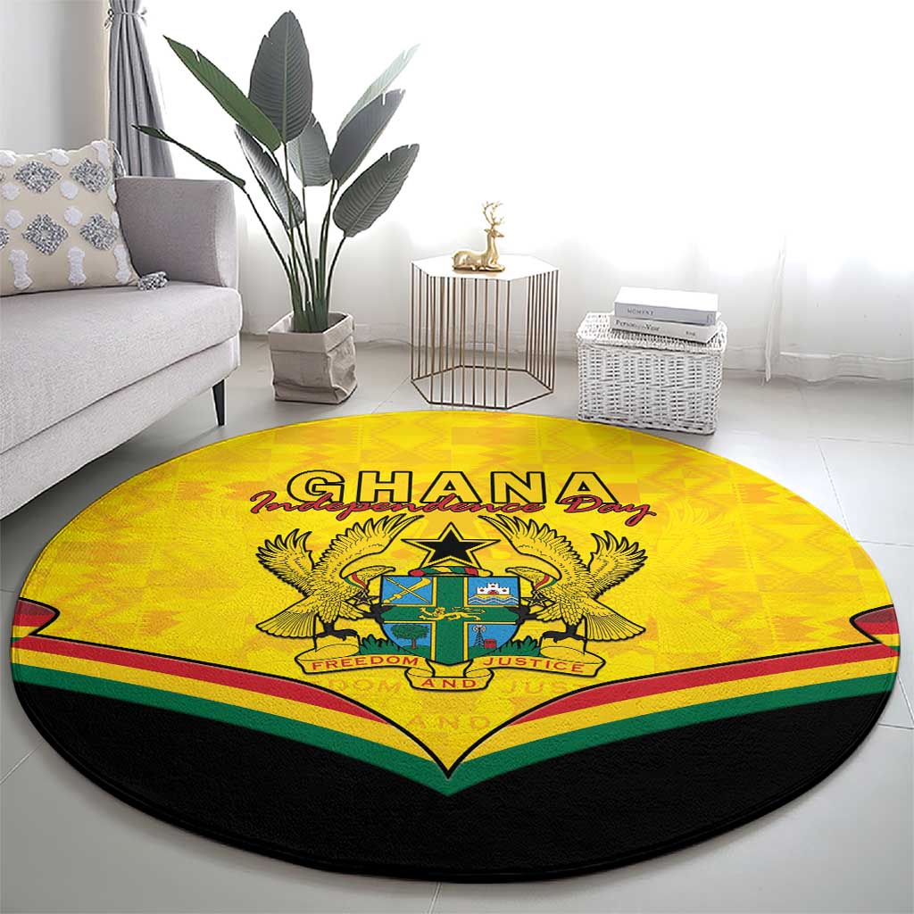 Round Ghana coat of arms carpet with yellow field, multicolor stripe band, and black outer edge