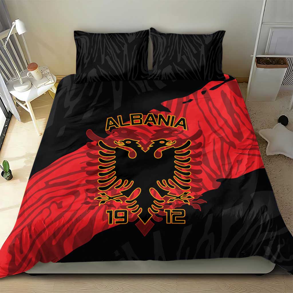 Black and red duvet cover with gold eagle emblem and ALBANIA text, two black pillowcases