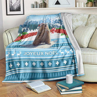 Blue Christmas marmot blanket with Joyeux Noël text and winter scene