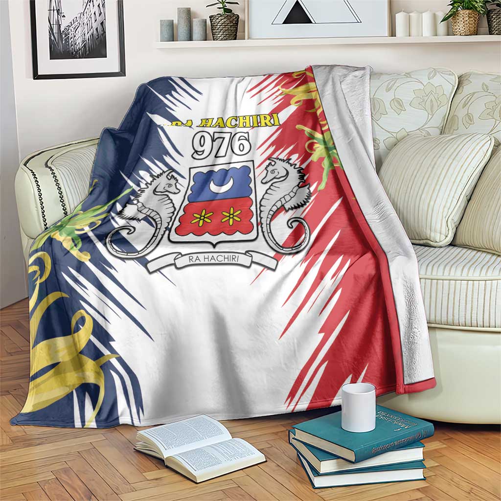 Ra Hachiri 976 Blanket Coat Of Arms With Ylang Ylang