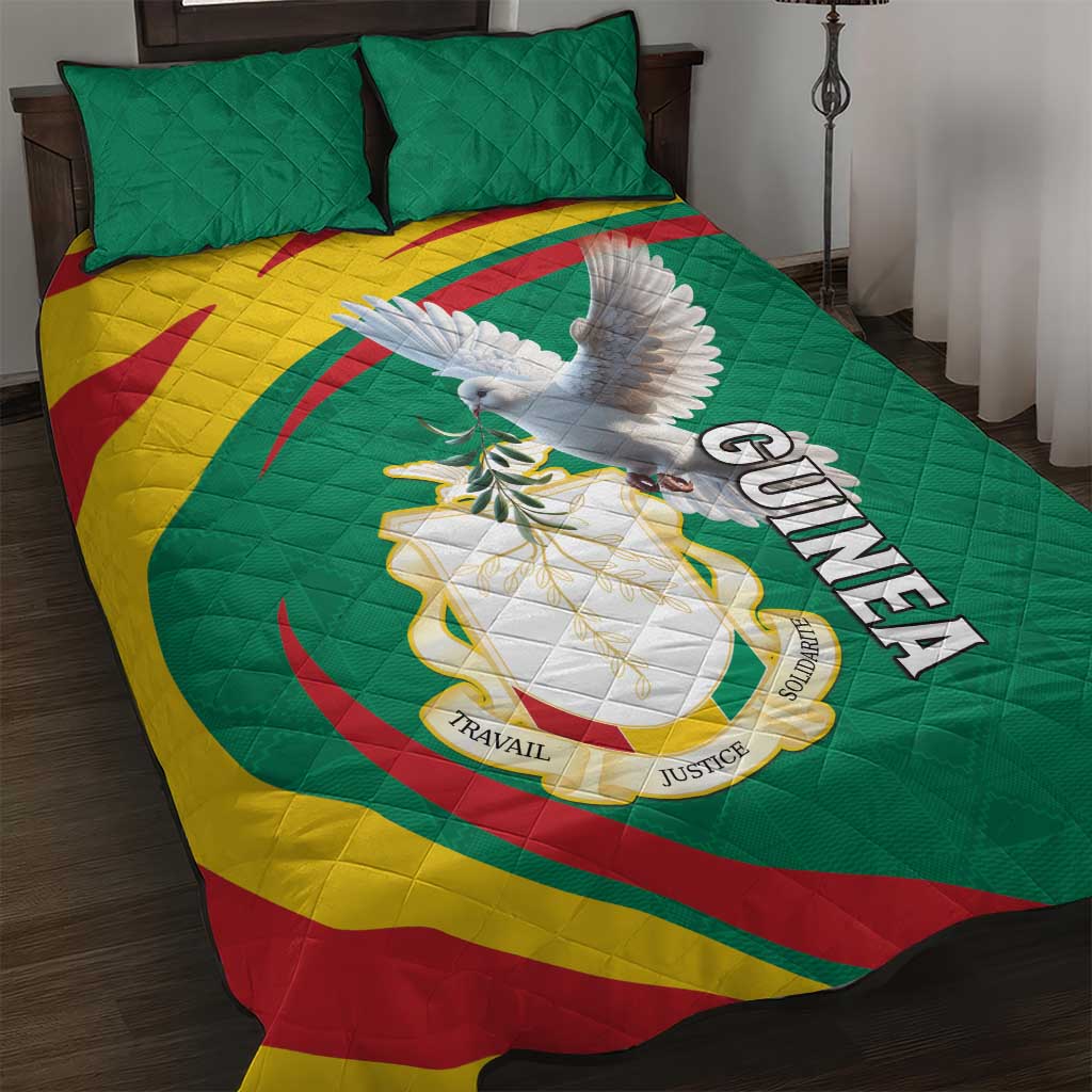 Guinea-Conakry Quilt Bed Set Coat Of Arms With Pigeon