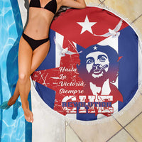 Round beach blanket, blue and red Che Guevara flag graphic with white tassel fringe edge