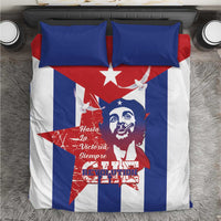 Cuba flag bedding set top view with Che portrait, blue red white duvet and two pillows