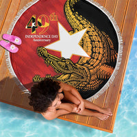 Round beach blanket with fringed edge, red/black 40th Independence Day crocodile design