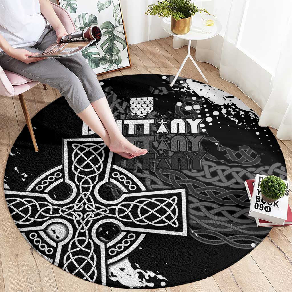 Brittany Celtic Cross Round Carpet With Celtic Knotwork - Wonder Print Shop