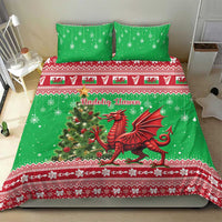 Green Christmas duvet cover featuring red dragon, snowflakes and patterned trim; two pillowcases