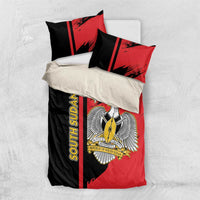 Black and red bedding set with eagle crest, two pillowcases and coordinated duvet