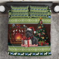 Christmas bedding set with Scottish terrier graphic, green festive border and pillowcases