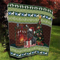 Christmas quilt with Scottish terrier in Santa hat, green patterned border and dark brown center