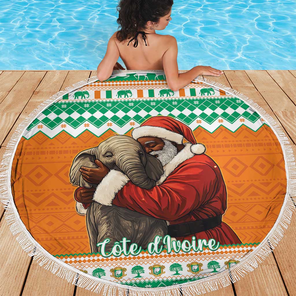 Round Christmas beach blanket with Santa and elephants, green red border, white fringe