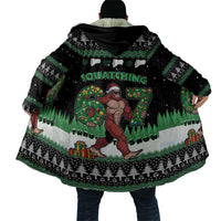 Funny Bigfoot 67 Six Seven Christmas Cloak Squatching Through The Snow - Wonder Print Shop