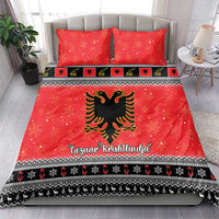 Red duvet cover set with two pillowcases, black-and-white trim and eagle graphic