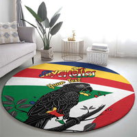 Round rug featuring flag stripes and large black parrot illustration