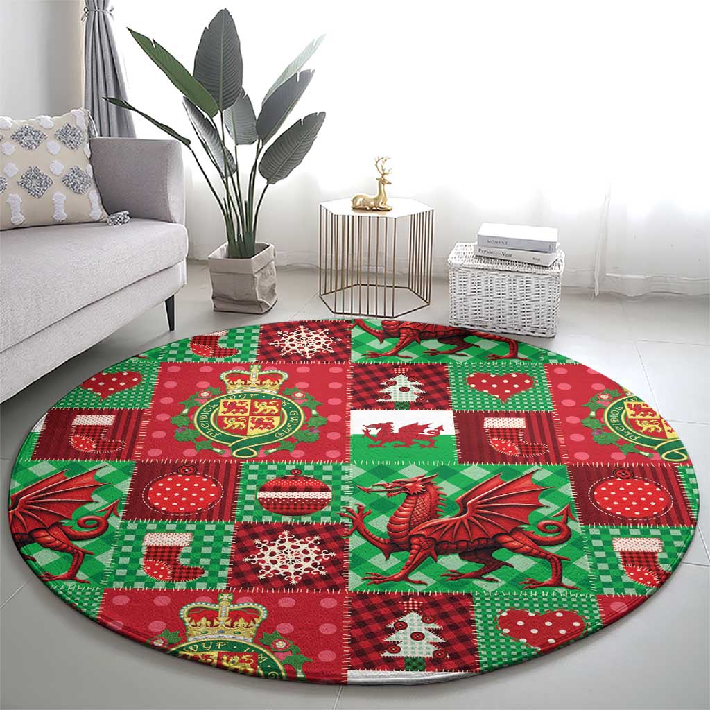 Wales Christmas Patchwork Round Carpet - Wonder Print Shop