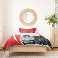 Poland eagle bedding set with red top, black winged crest and white stripe on duvet