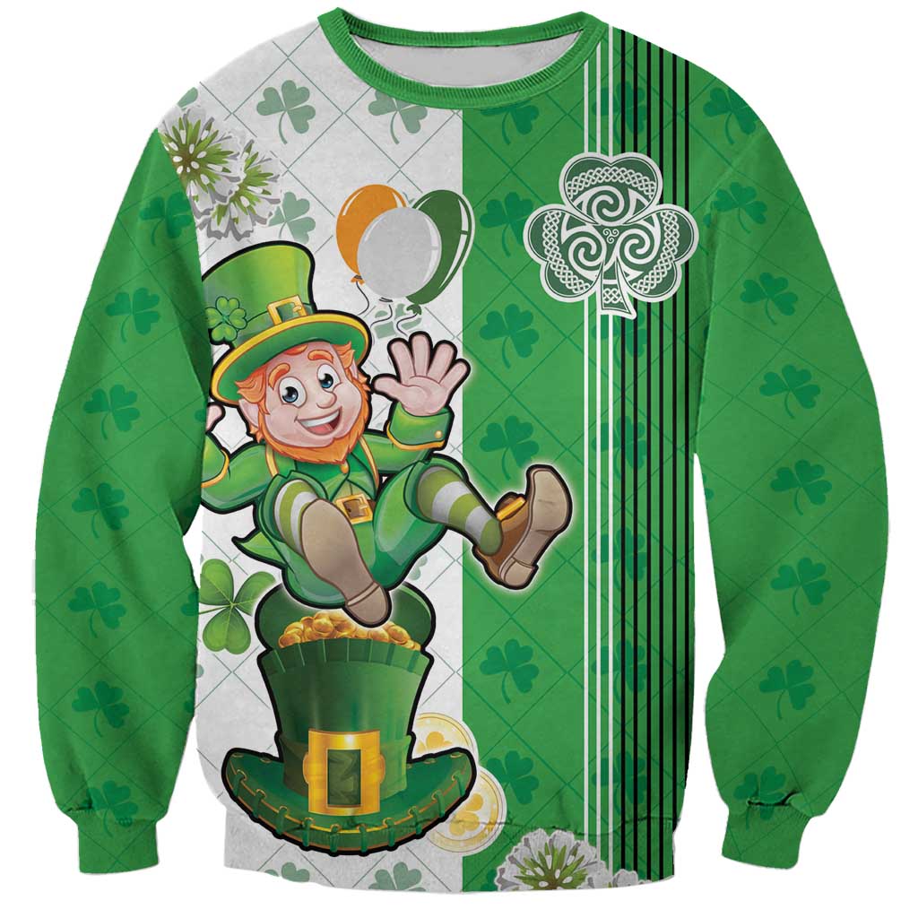 Ireland 17th March Saint Patrick's Day Sweatshirt Irish Leprechaun with Shamrock