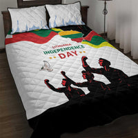White quilt bed set with black panel, Lithuanian Independence Day text and map design