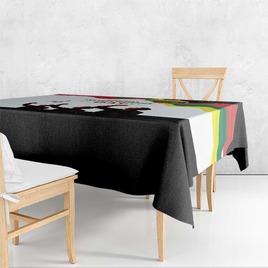 Independence Day tablecloth corner view, black base with multicolor flag wave trim