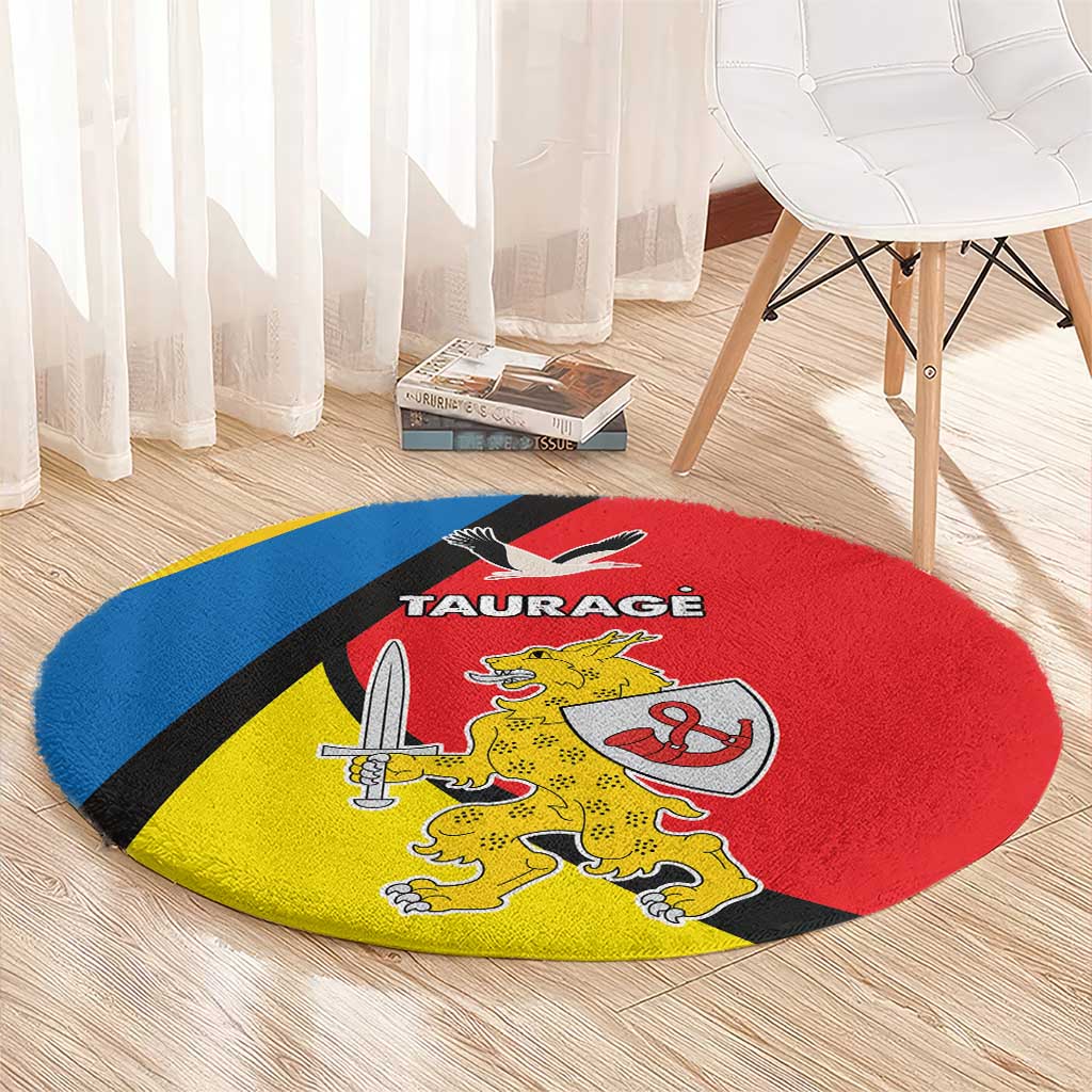 Round carpet rug with Taurage crest, red and blue sections and yellow edge