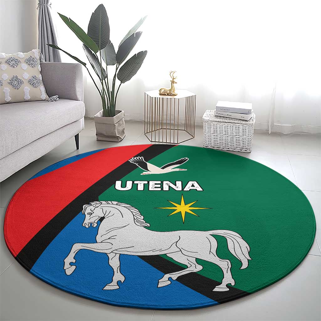 Round horse-themed rug with UTENA logo, green center with red and blue edges
