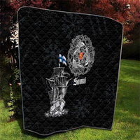 Black quilt with diamond stitching and centered white Viking ship graphic, crest, and “Suomi” text