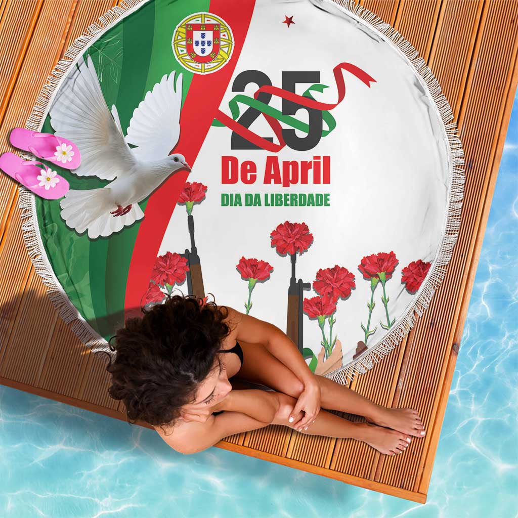 Round white beach blanket, 150cm, Portugal flag with dove, carnations and rifles, fringe