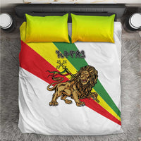 Ethiopian bedding set: white duvet with green-yellow-red flag stripe and lion emblem