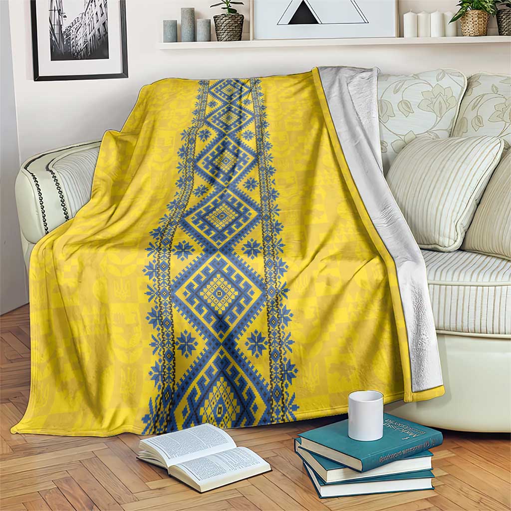 Blue Ukraine Folk Patterns Blanket Simple Style