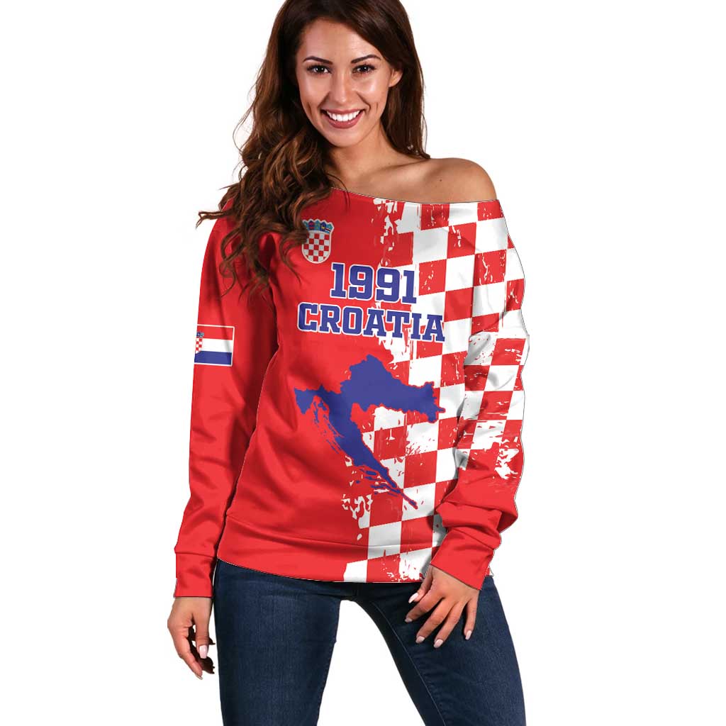 Custom Croatia Independence Day Off Shoulder Sweater Grunge Checkerboard Patterns With Map - Wonder Print Shop