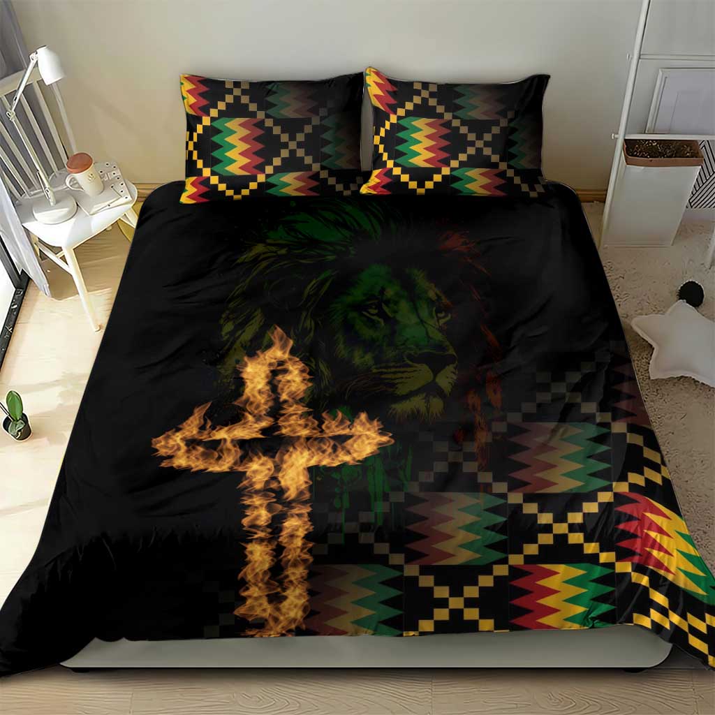 Black bedding set with lion face, flame cross print, and multicolor geometric pillows