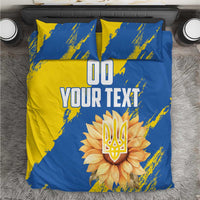 Blue and yellow duvet cover set with two pillows, grunge pattern, flower and text design