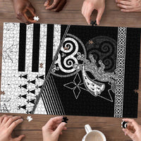 Brittany Ermine Celtic Puzzle Black Celtic Triskels - Wonder Print Shop