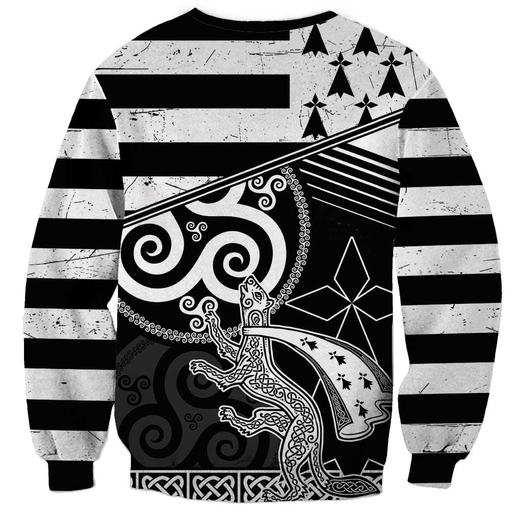 Brittany Ermine Celtic Sweatshirt Black Celtic Triskels - Wonder Print Shop