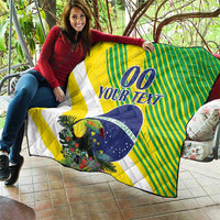 Yellow-green and white quilt with blue “00 YOUR TEXT” lettering and round “ORDEM E PROGRESSO” seal