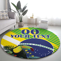 Round Brazil-themed rug with toucan, Ordem e Progresso and your text over stripes