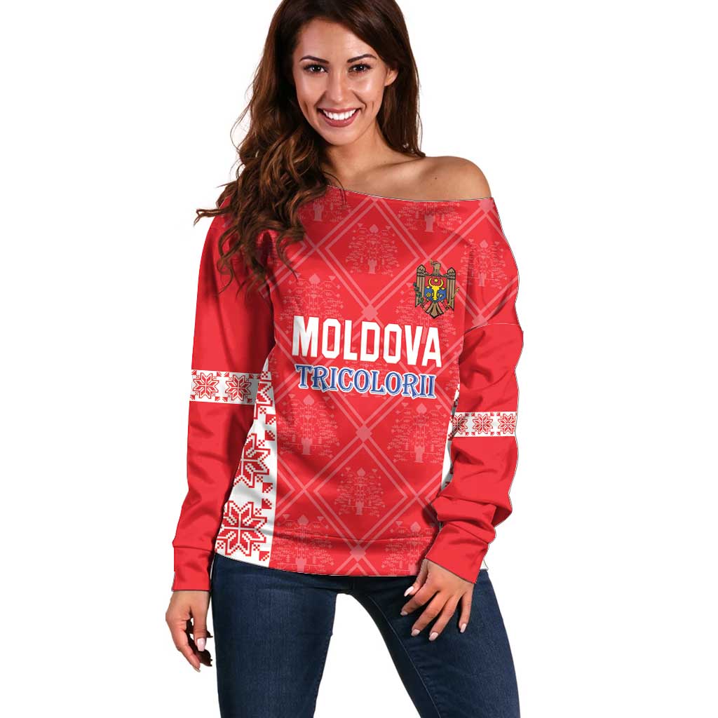 Custom Moldova Football Off Shoulder Sweater Tricolorii Tree Of Life Red Version