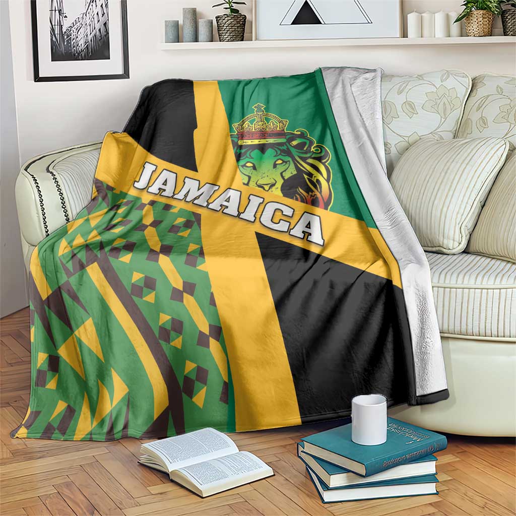 Jamaica lion Rastafarian blanket, green/yellow/black with Kente geometric pattern