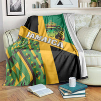 Jamaica lion Rastafarian blanket, green/yellow/black with Kente geometric pattern